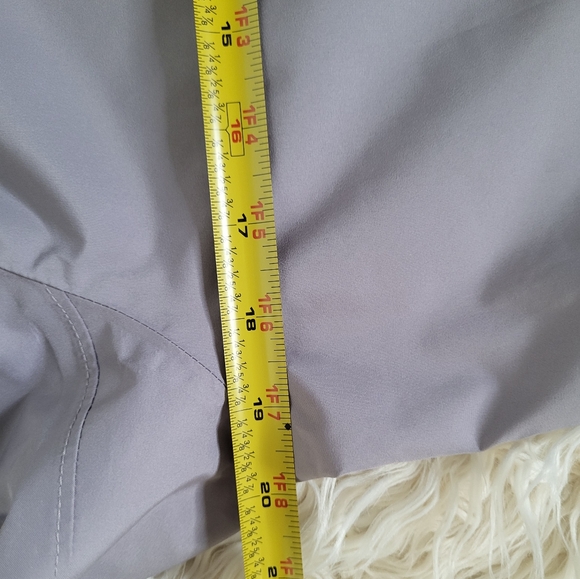 The North Face Women’s Rain Parka Size SP - Picture 14 of 16